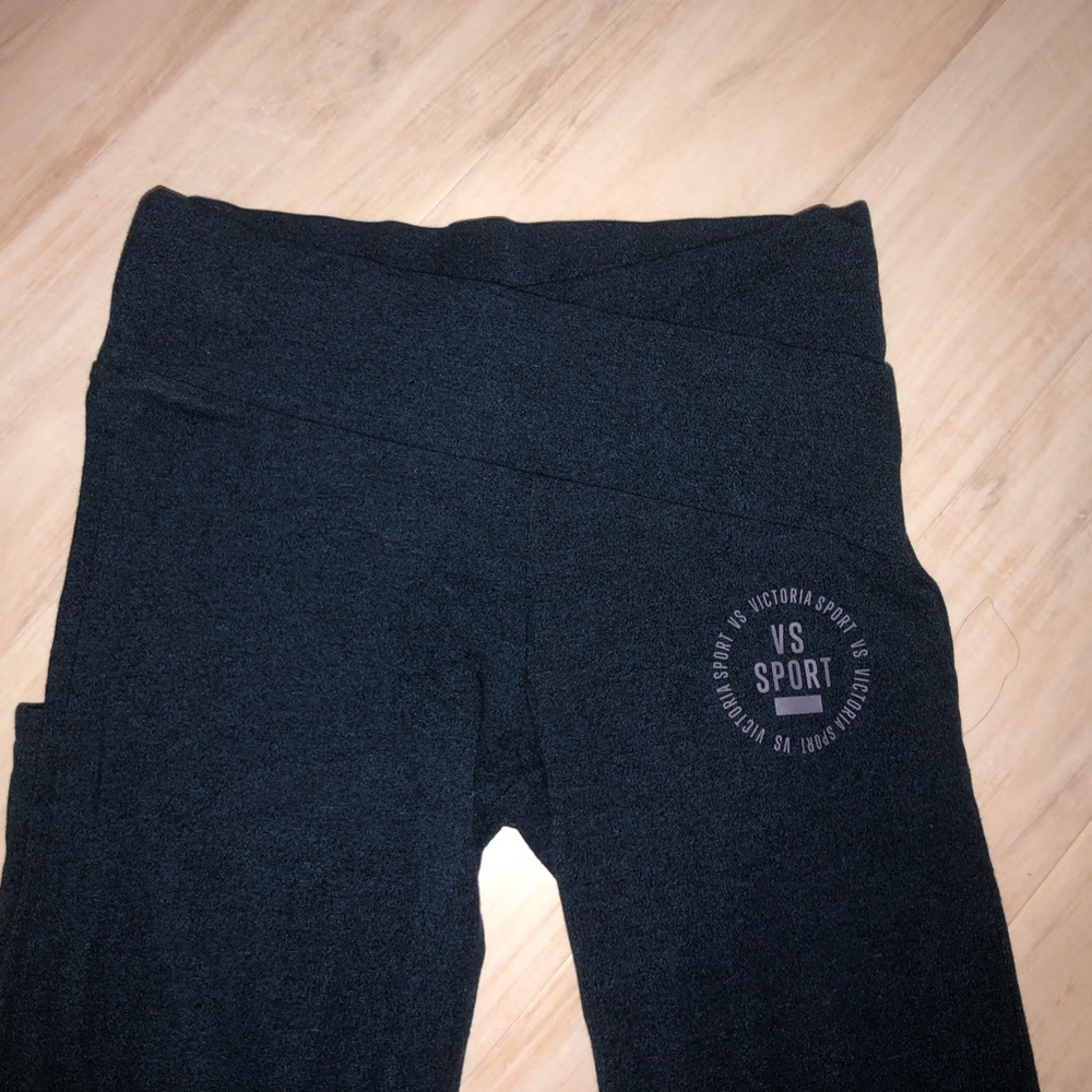 Victoria sport yoga pants